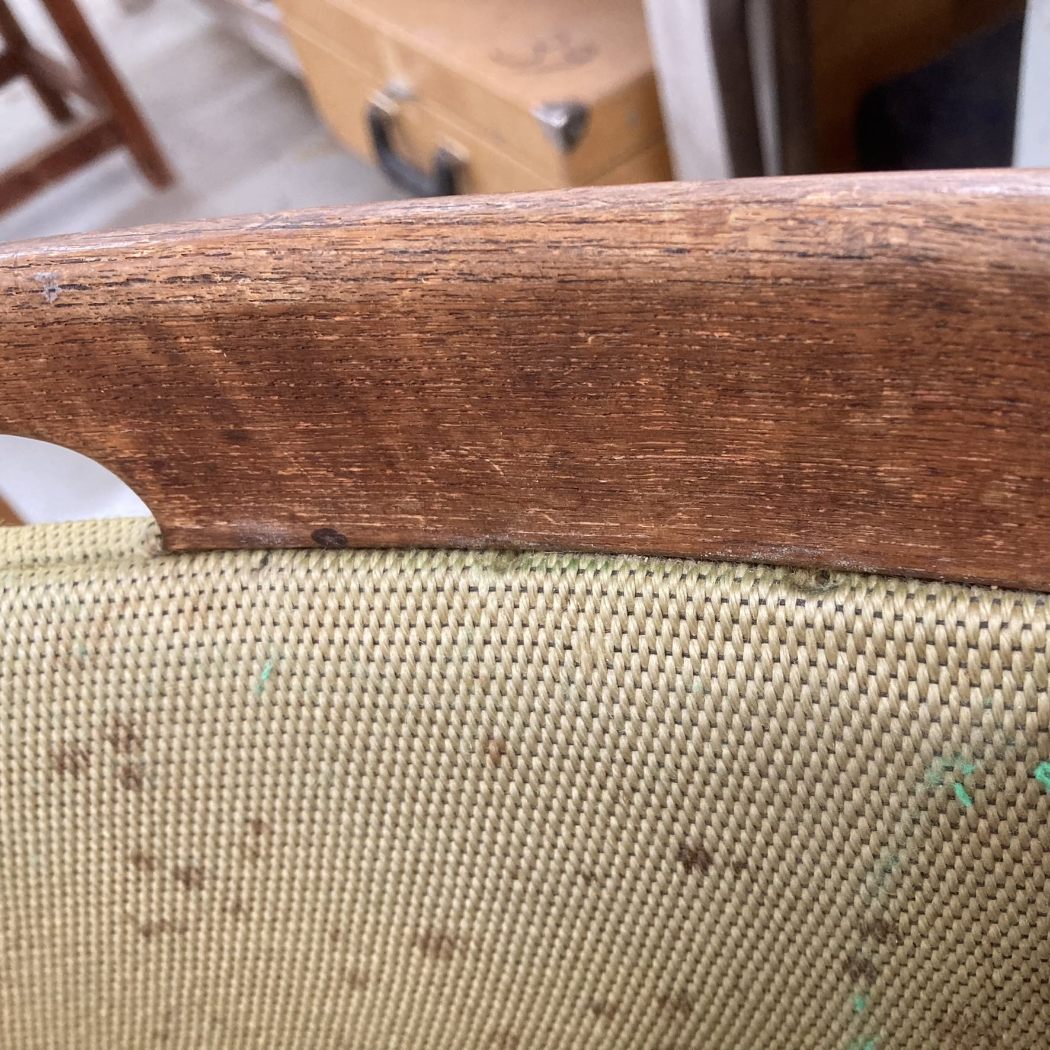 Huonekalujen entisöinti ja verhoilu Olof Ottelin Trio