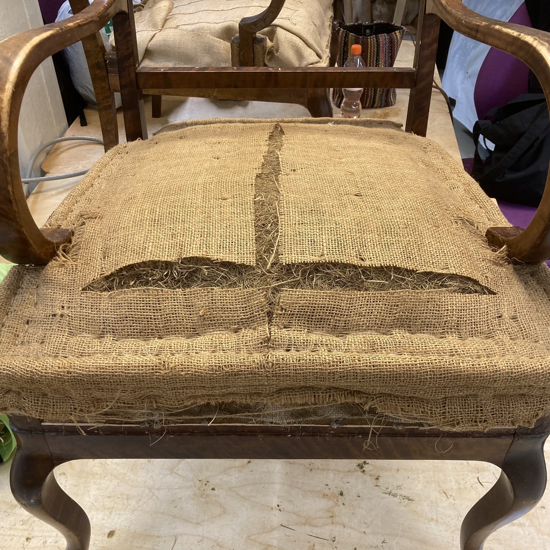 Perinteinen verhoilu kakun uudelleenkäyttö